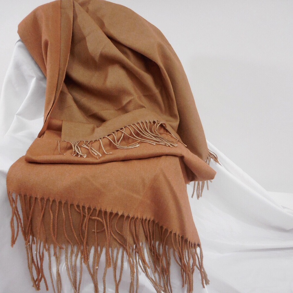 Elegant Duo Toned Scarf